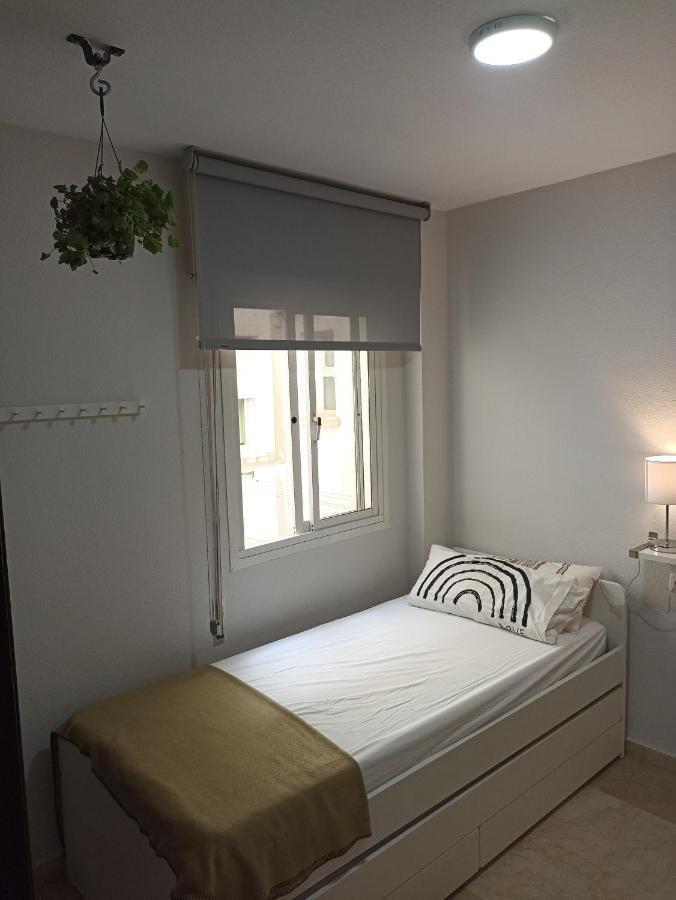 Апартаменты Confortable Habitacion Centrica En Piso Privado Малага Экстерьер фото