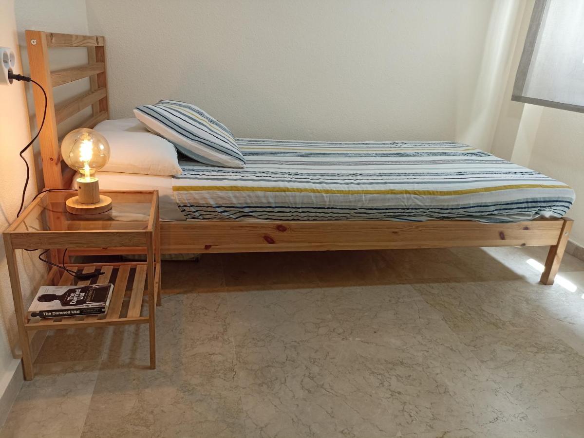 Апартаменты Confortable Habitacion Centrica En Piso Privado Малага Экстерьер фото