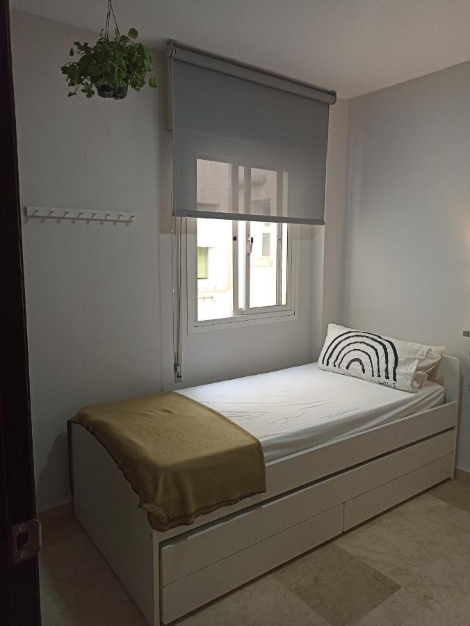 Апартаменты Confortable Habitacion Centrica En Piso Privado Малага Экстерьер фото