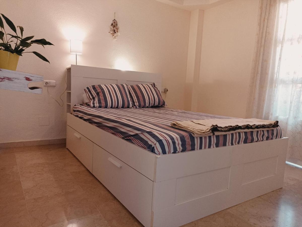 Апартаменты Confortable Habitacion Centrica En Piso Privado Малага Экстерьер фото