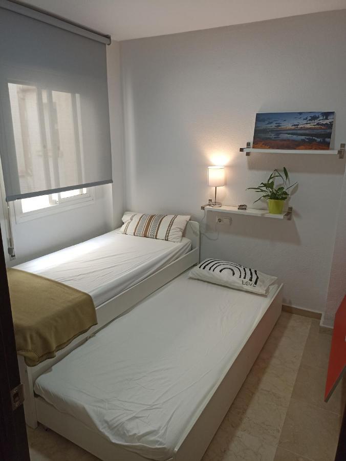 Апартаменты Confortable Habitacion Centrica En Piso Privado Малага Экстерьер фото