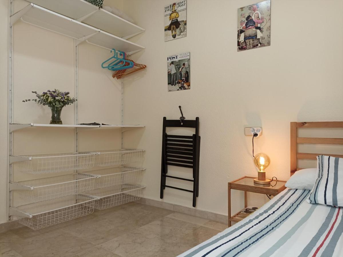 Апартаменты Confortable Habitacion Centrica En Piso Privado Малага Экстерьер фото