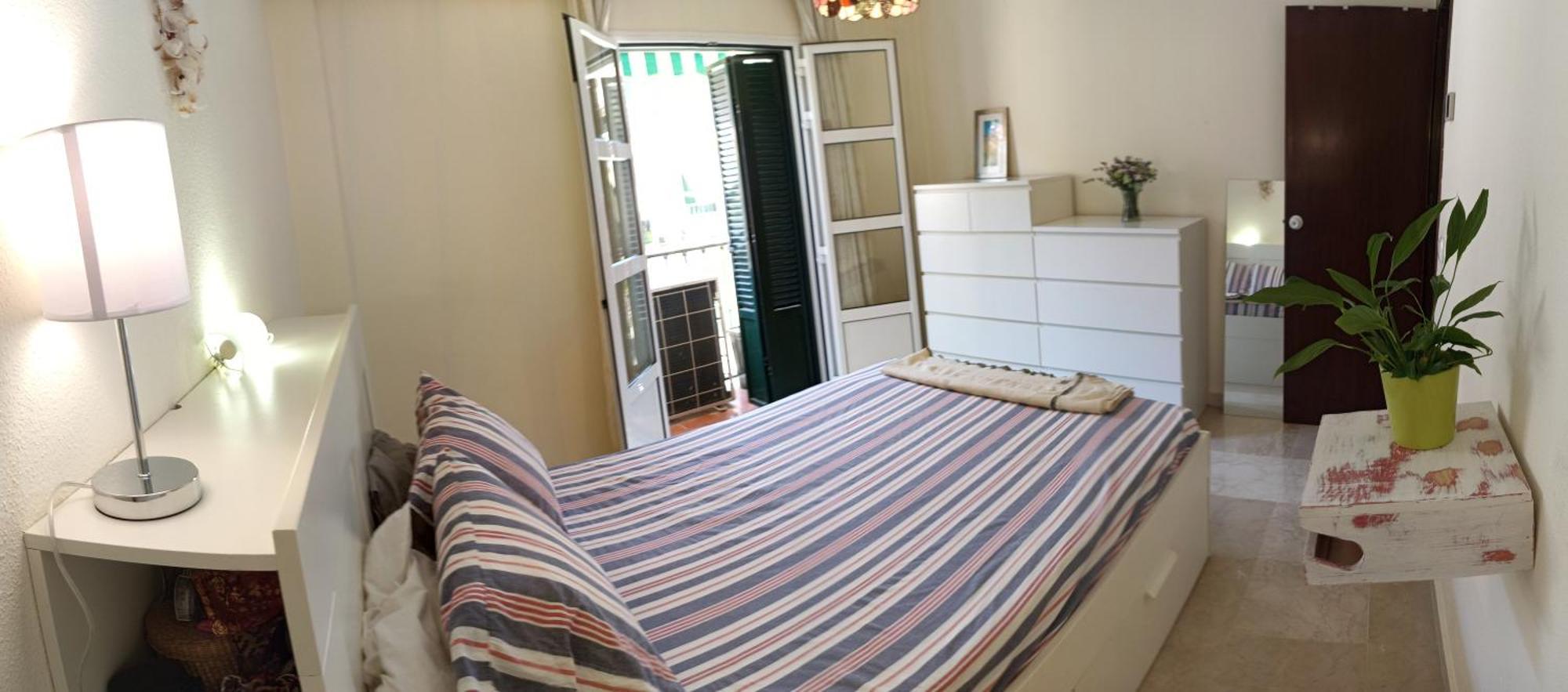 Апартаменты Confortable Habitacion Centrica En Piso Privado Малага Экстерьер фото